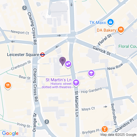 Noel Coward Theatre Beliggenhet