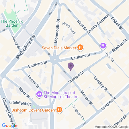 Cambridge Theatre Beliggenhet